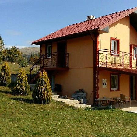 Holiday Home Zavicaj Плужине Экстерьер фото